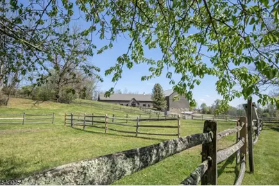 77 Homestead Rd, Tewksbury Township, NJ 07830 - Photo 27