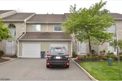 110 Castle Ridge Dr, East Hanover Township, NJ 07936 - Photo 1
