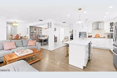 210 Alps Rd, Wayne, NJ 07470 - Photo 5