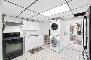 210 Alps Rd, Wayne, NJ 07470 - Photo 21