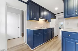 575 Memorial Pkwy, Phillipsburg, NJ 08865 - Photo 3