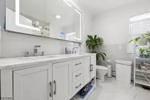 161 South Pkwy, Clifton, NJ 07014 - Photo 17
