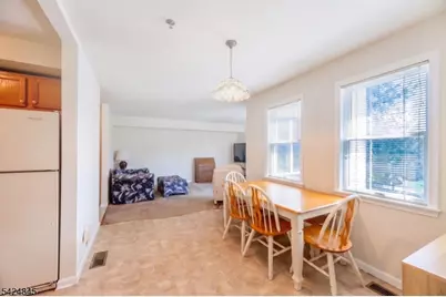 81 Park Edge #2K, Berkeley Heights Township, NJ 07922 - Photo 7
