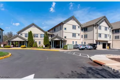 81 Park Edge #2K, Berkeley Heights Township, NJ 07922 - Photo 1
