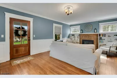 11 Lewis Ave, Summit, NJ 07901 - Photo 9
