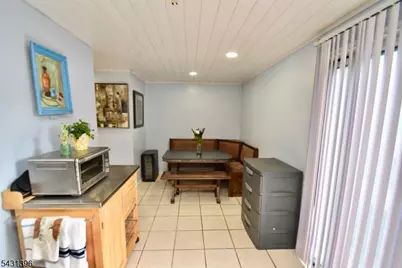 21 Constitution Way, Franklin, NJ 07416 - Photo 5