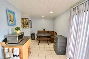 21 Constitution Way, Franklin, NJ 07416 - Photo 5