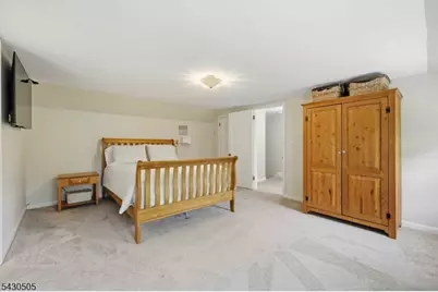 114 Upper Sunset Dr, Washington Township, NJ 07853 - Photo 27
