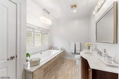 152 Boulevard, Kenilworth, NJ 07033 - Photo 15