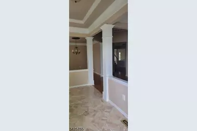 468 Crossfields Ln, Franklin Township, NJ 08873 - Photo 3