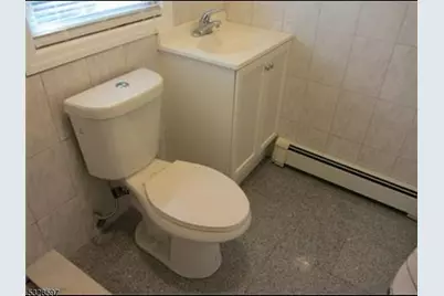 421 Riverside Dr, Wayne, NJ 07470 - Photo 7
