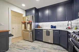 6 Amethyst Way, Franklin Township, NJ 08823 - Photo 19