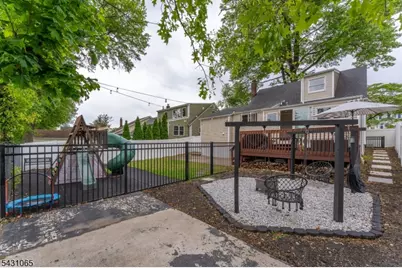 631 Golf Ter, Union Township, NJ 07083 - Photo 25