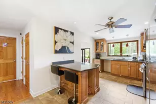 631 Golf Terrace, Union Township, NJ 07083 - Photo 9