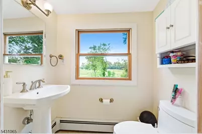 631 Golf Ter, Union Township, NJ 07083 - Photo 17