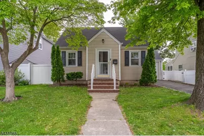 631 Golf Ter, Union Township, NJ 07083 - Photo 1