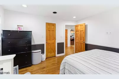 631 Golf Ter, Union Township, NJ 07083 - Photo 11