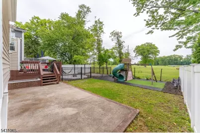 631 Golf Ter, Union Township, NJ 07083 - Photo 23