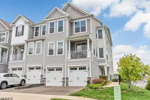 137 Aspen Dr, Cedar Grove Twp., NJ 07009 - Photo 1