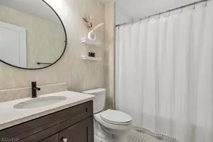 137 Aspen Dr, Cedar Grove Twp., NJ 07009 - Photo 29