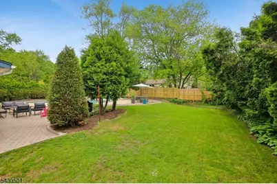 54 Canterbury Dr, Scotch Plains Township, NJ 07076 - Photo 31