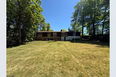40 Valleyview Rd, Warren Township, NJ 07059 - Photo 3