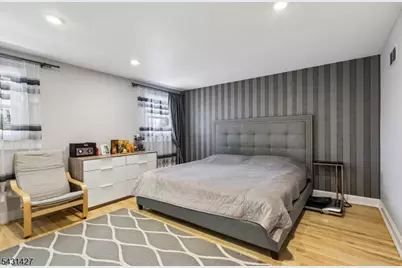 110 Byrd Ave, Bloomfield, NJ 07003 - Photo 15