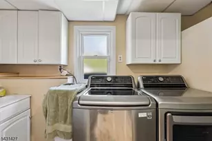 110 Byrd Ave, Bloomfield, NJ 07003 - Photo 33