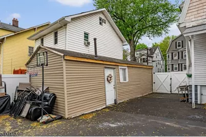 48 39th St, Irvington, NJ 07111 - Photo 19
