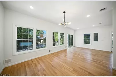 32 Alpine Dr, Jefferson Township, NJ 07849 - Photo 9