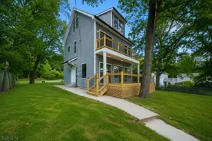 32 Alpine Dr, Jefferson Township, NJ 07849 - Photo 1