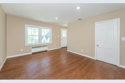 9 Cedar Rd, Montville Township, NJ 07045 - Photo 3