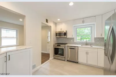 99 Morningside Rd, Paramus, NJ 07652 - Photo 9