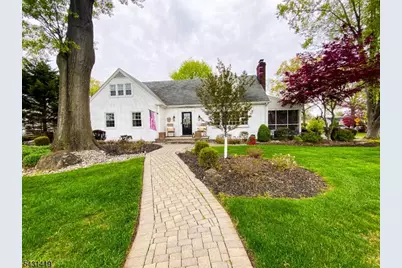 608 E Hendricks Blvd, South Plainfield, NJ 07080 - Photo 1