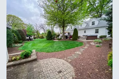 608 E Hendricks Blvd, South Plainfield, NJ 07080 - Photo 45