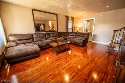 619 Essex Ave, Linden, NJ 07036 - Photo 5