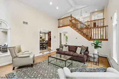 36 Pheasant Run Dr, Bernards Township, NJ 07920 - Photo 7