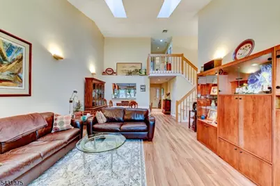 40 Worcester Dr, Wayne Twp., NJ 07470 - Photo 15