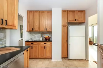 1 Claridge Dr #408, Verona Twp., NJ 07044 - Photo 15