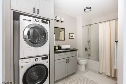 1 Claridge Dr #408, Verona Twp., NJ 07044 - Photo 19