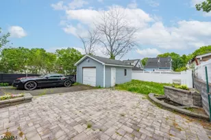 147 Clinton Ave, Clifton, NJ 07011 - Photo 25