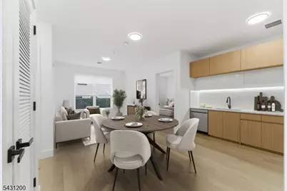 649 38th St, Union City, NJ 07087 - Photo 3