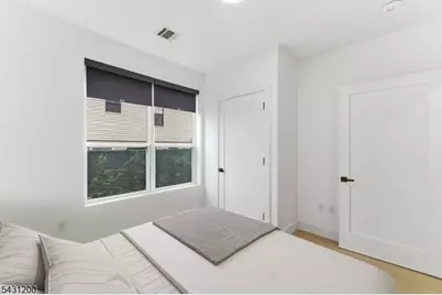 649 38th St, Union City, NJ 07087 - Photo 11