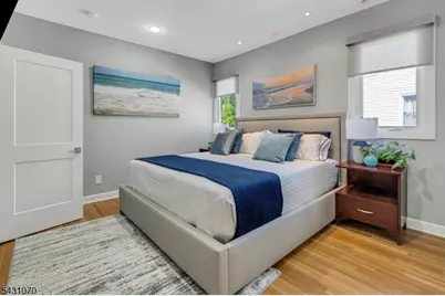 18 Gardiner Pl, Montclair, NJ 07042 - Photo 17