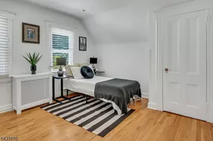 18 Gardiner Pl, Montclair, NJ 07042 - Photo 27