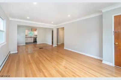 25 Whitfield St #1, Caldwell, NJ 07006 - Photo 5