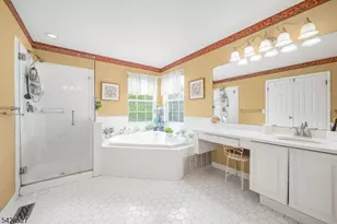 110 Warbler Dr, Wayne, NJ 07470 - Photo 19