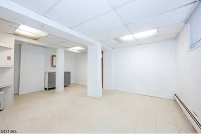 138 Harding Ave, Clifton, NJ 07011 - Photo 19