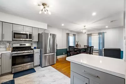 1914 Ingalls Ave, Linden, NJ 07036 - Photo 7