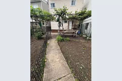 42 Magazine St, Newark, NJ 07105 - Photo 13